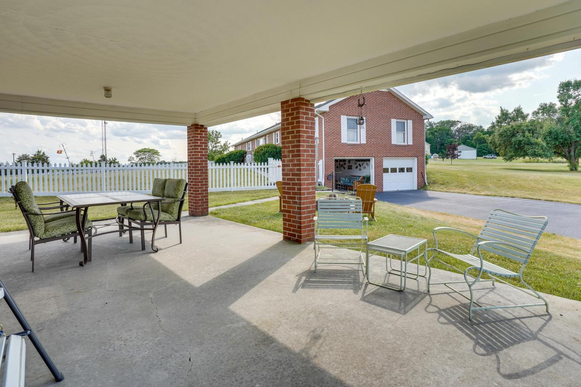 Апартаменты The Md And Pa Line Retreat Scenic Country Getaway! Emmitsburg Экстерьер фото